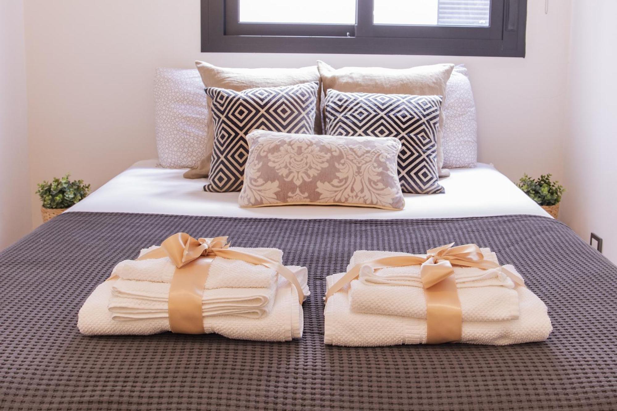 -Malagasunapts- Rooftop Pool & Free Parking Eksteriør bilde